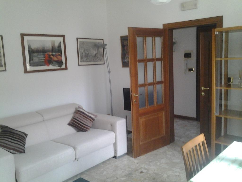 Apartamento Ca Biennale Venecia Habitación foto